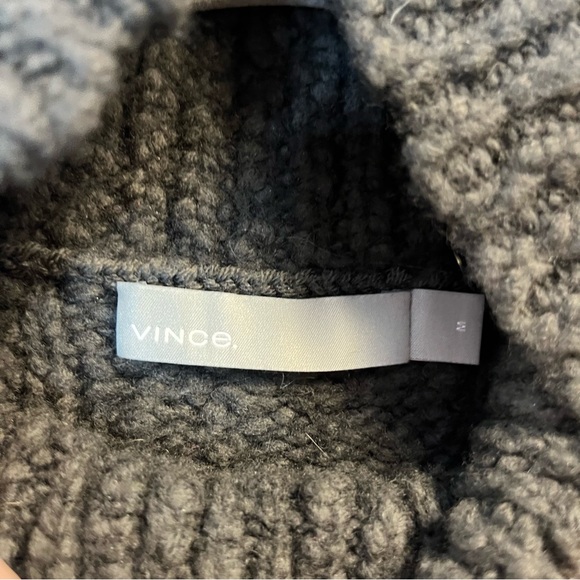 Vince Sweater Grey-Green Wool & Cashmere Blend Cableknit Turtleneck Sz M GUC - Picture 5 of 9